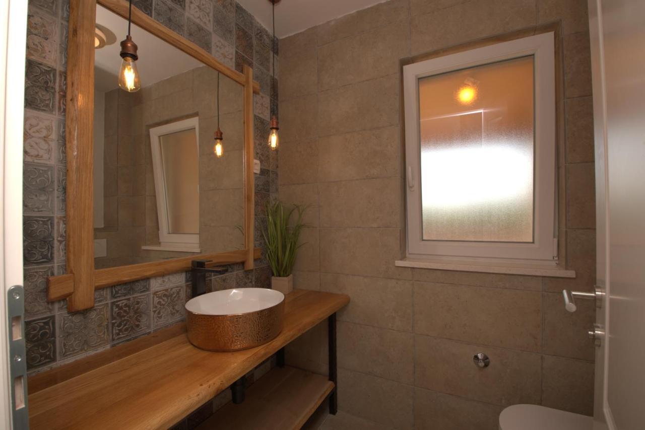 Casa Di Marko-New Modern Rustic House With Pool And Spacious Garden! Привлака Екстериор снимка