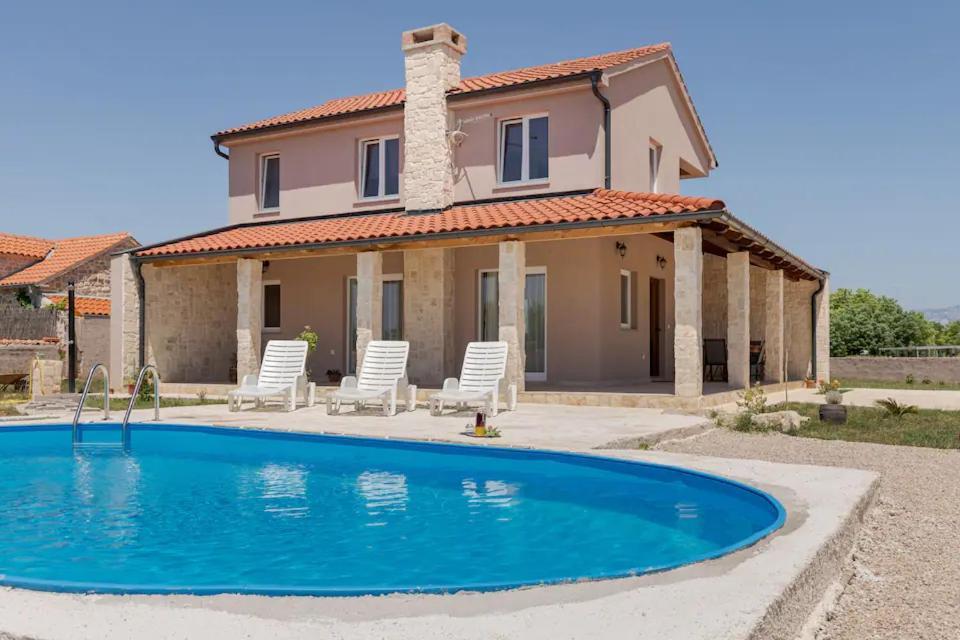 Casa Di Marko-New Modern Rustic House With Pool And Spacious Garden! Привлака Екстериор снимка